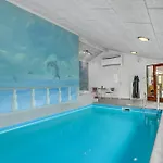 Cozy Home In Vaeggerlose With Sauna בית נופש *