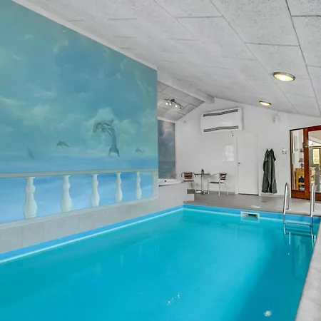 Cozy In Vaeggerlose With Sauna بيت للعطل *