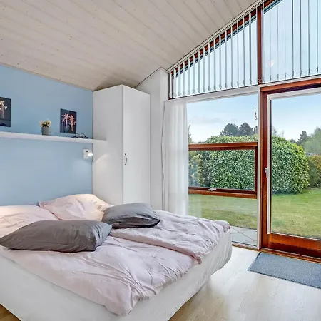 Cozy In Vaeggerlose With Sauna بيت للعطل