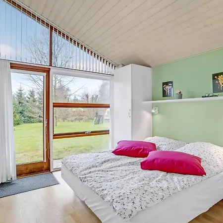 Cozy In Vaeggerlose With Sauna بيت للعطل *